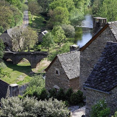 Gite De La Cascade Salles-la-Source Zewnętrze zdjęcie